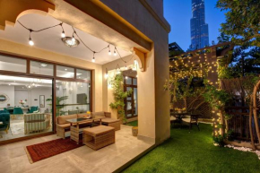 Durrani Homes - Arabian luxury at Souk Al Bahar besides Burj Khalifa & Dubai Mall